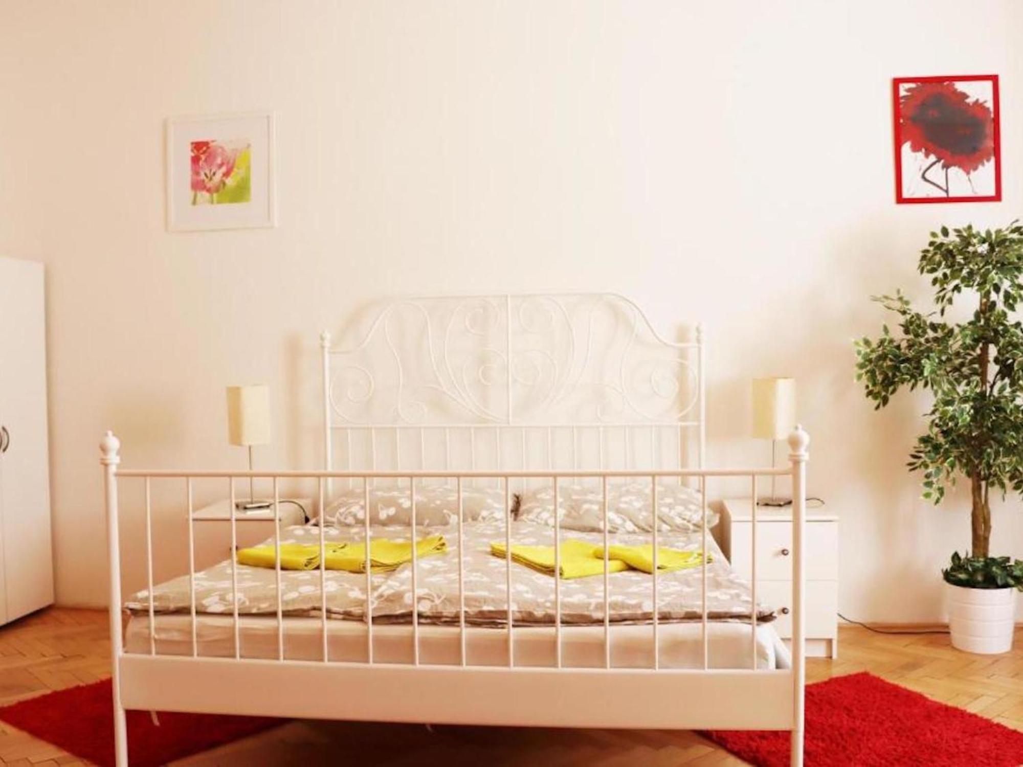 Old Town Home-2 By Interhome
