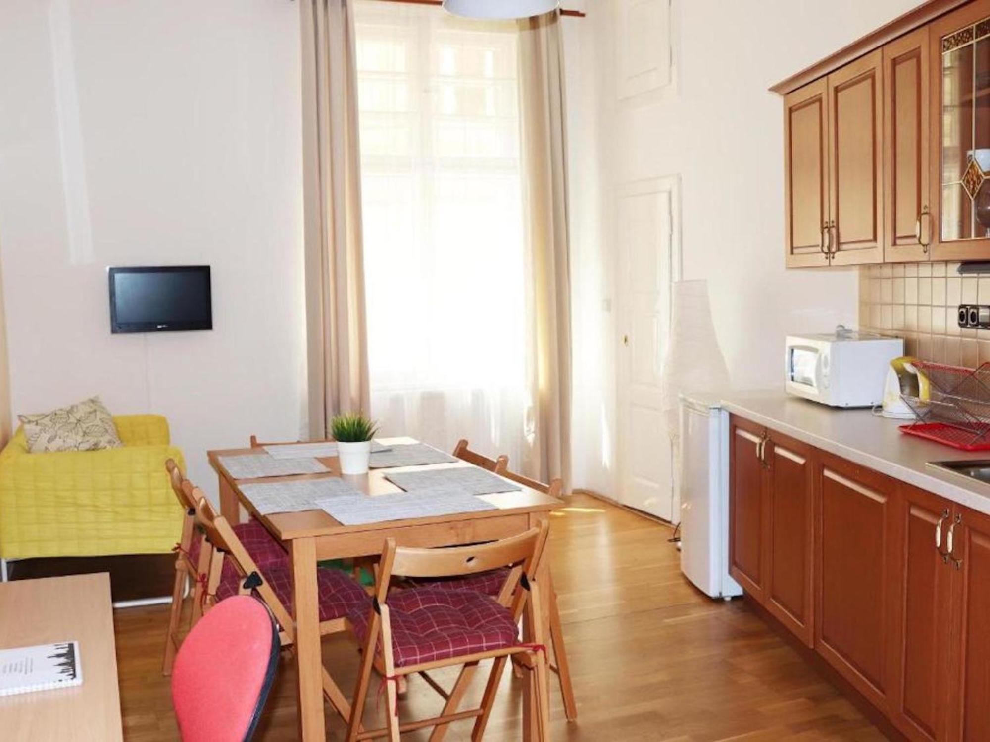 Old Town Home-2 By Interhome